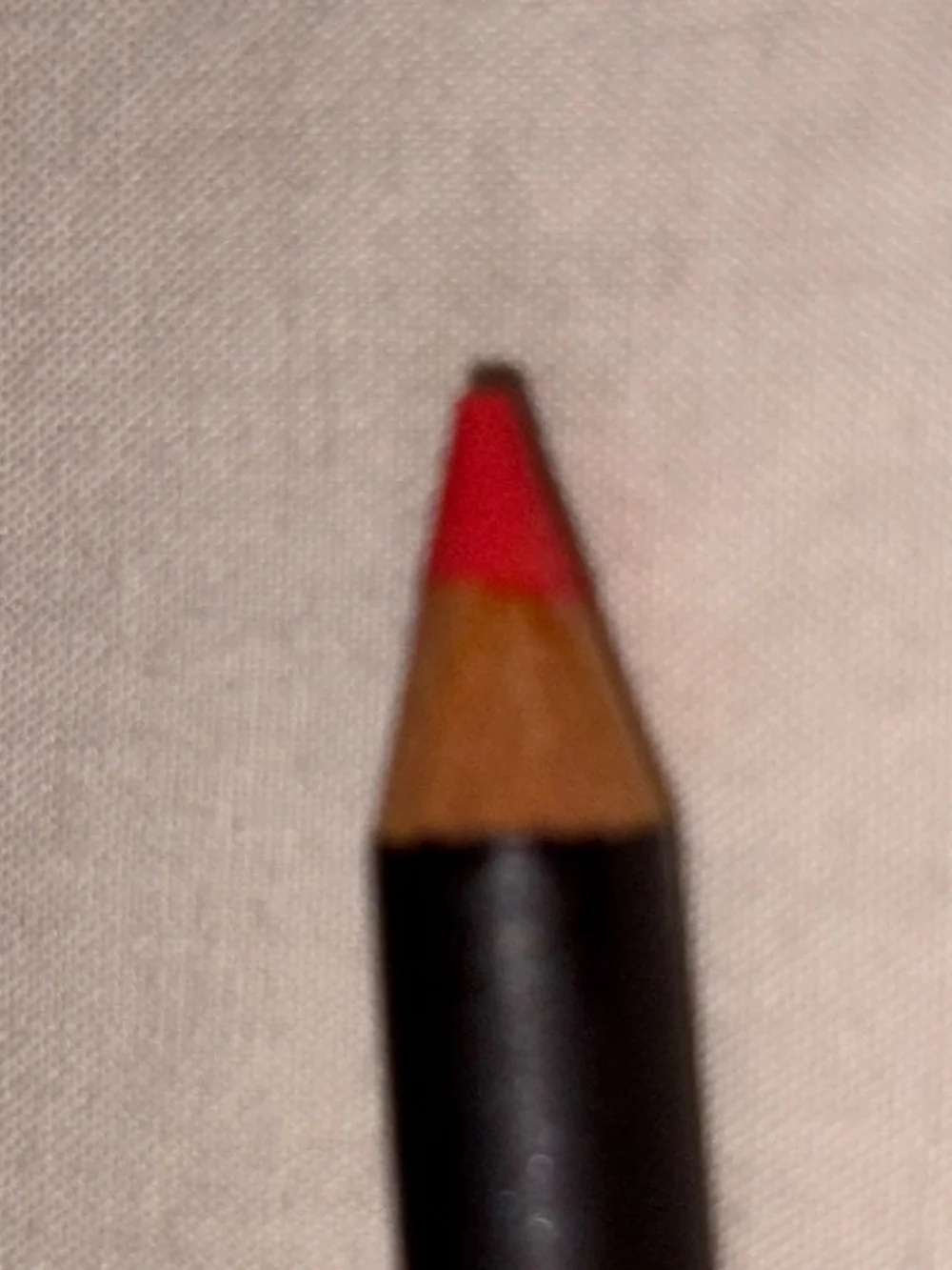 MAC Cosmetics Lip Pencil (Lasting Sensation)